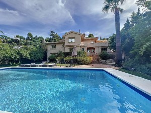  Villa For Sale in Mijas , Mlaga