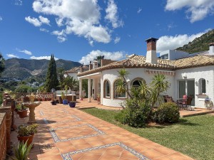  Villa For Sale in Mijas , Mlaga