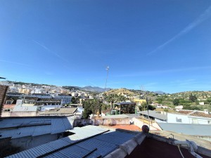 Semi-detached Villa, 2 Bedrooms, R5044399