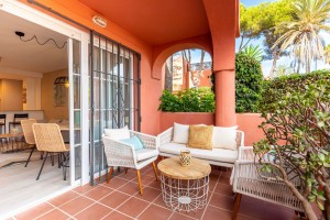  Apartment - Ground Floor For Sale in Marbella , M�laga